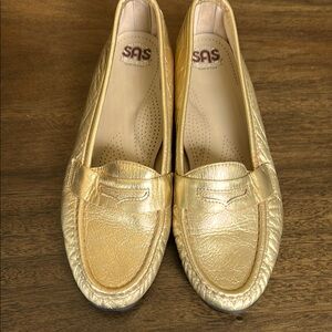 SAS Gold metallic Flats, Slip-On Design tripod comfort women's 8.5 med